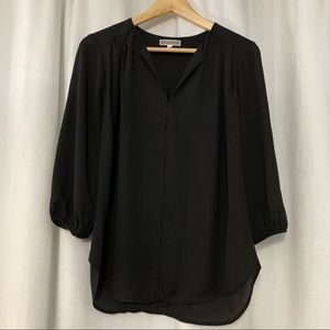 Black 3/4 sleeve blouse Pleione